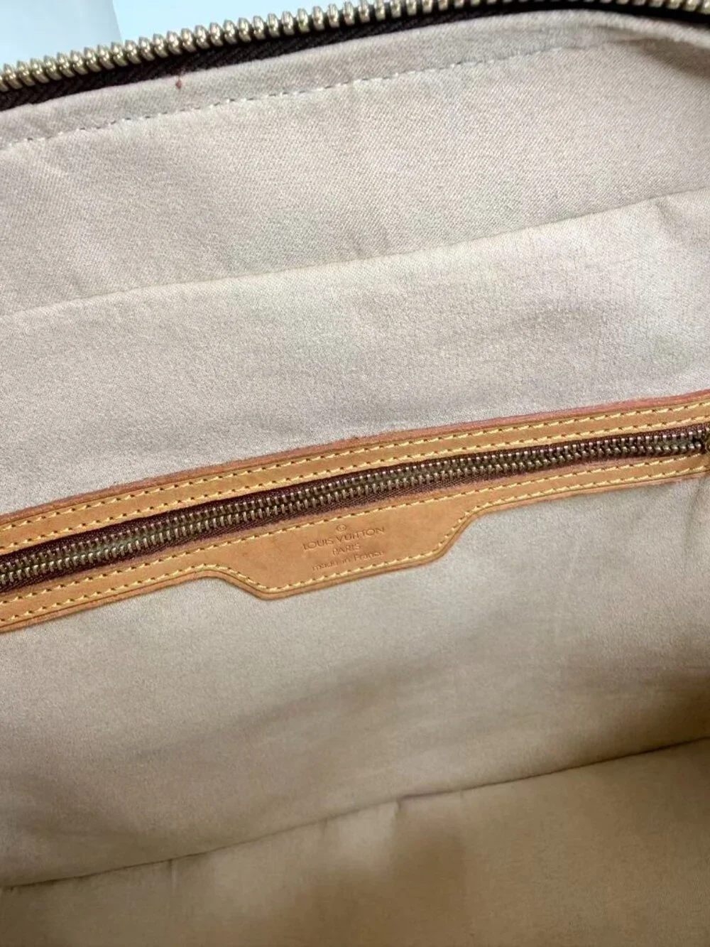 Louis Vuitton no discoloration